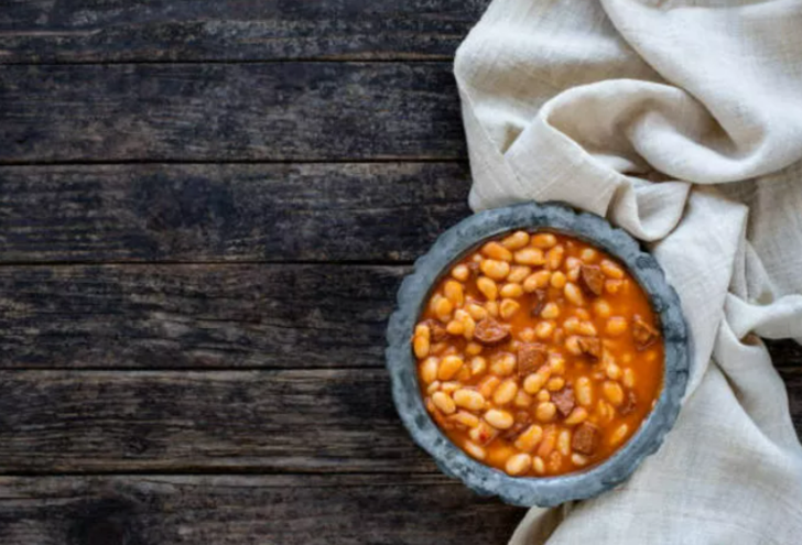 Dayanılmaz ağrılara ve şişkinliğe yol açıyor! Gaz probleminiz varsa yemeden önce tekrar düşünün G1