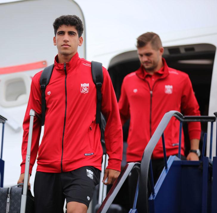 Demir Grup Sivasspor, Ballkani maçı için Kosova'da G4