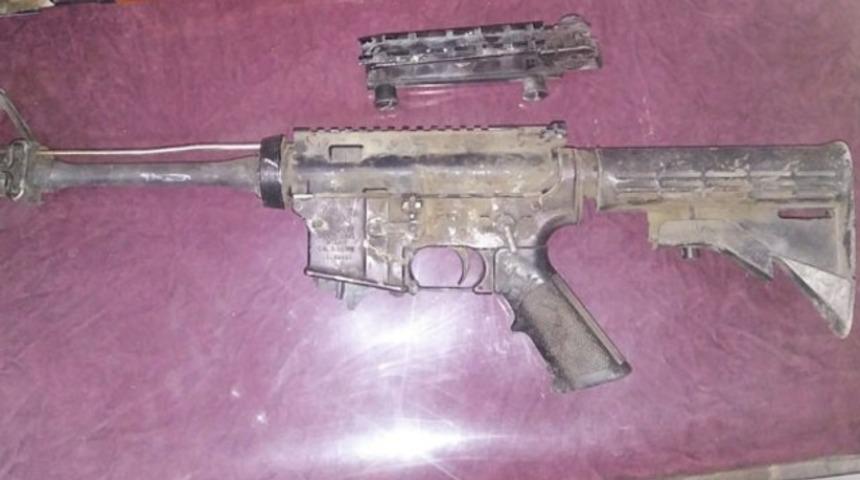 Ter&ouml;ristlerin &uuml;zerinden bu silahlar &ccedil;ıktı