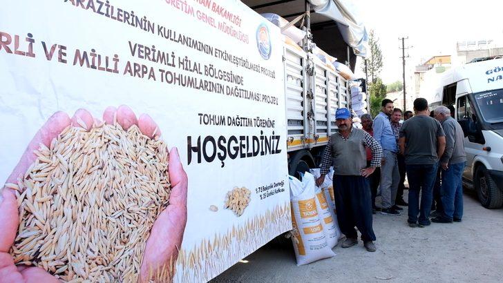 Mersin'de çiftçilere 43 ton yerli ve milli arpa tohumu dağıtımına başlandı G1