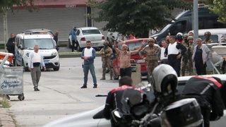 Sakarya'da pompalı tüfekle etrafa ateş açan zanlı polis ekiplerince yakalandı