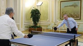Cumhurbaşkanı Erdoğan, Kazakistan Cumhurbaşkanı Tokayev ile masa tenisi oynadı