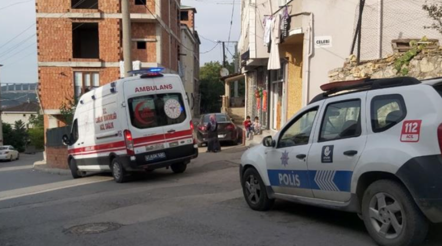 Kızının söylediği söz üzerine öfkeden deliye döndü! 22 genç kız hastanelik oldu