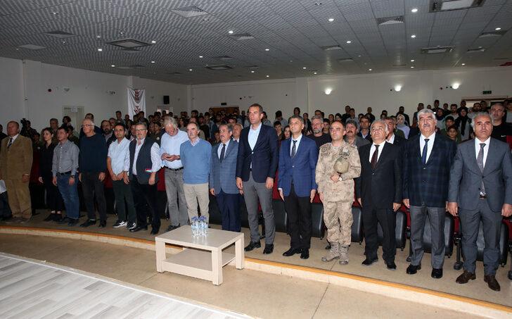 Bitlis'te "Van Gölü'nün Gizemleri" çalıştayı düzenlendi G1