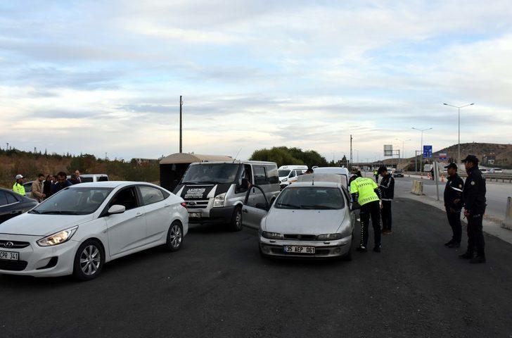 Kırıkkale'de, 9 ayda 1 milyon 230 bin kişi ve 161 bin araç incelendi G5