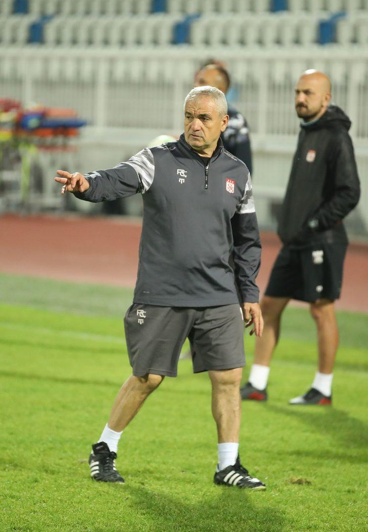Sivasspor'da, Ballkani maçı hazırlıklarını tamamladı G5
