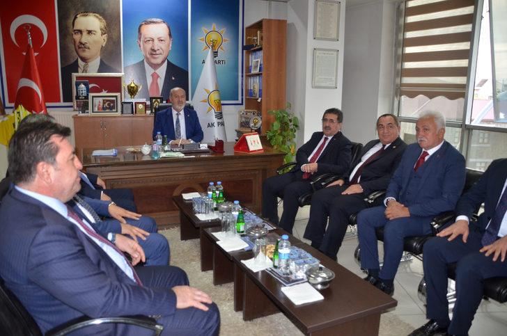 Tarım ve Orman Bakan Yardımcısı Pakdil, sektör temsilcileriyle buluştu: G2