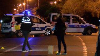 Beylikdüzü'nde restoran çıkışı silahlı saldırı, hayatını kaybetti! Bölgede geniş güvenlik önlemi alındı