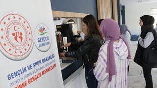 Trakya Üniversite öğrencilerinin kampüsteki ikinci evi Genç Ofis oldu