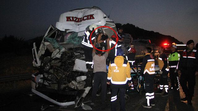 TIR şoförünün acı dolu anları! Sıkıştığı yerde 45 dakika bekledi