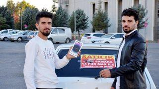 iPhone 14 Pro Max ile otomobilini takas etti! 'Telefonu alacak gücüm yoktu'