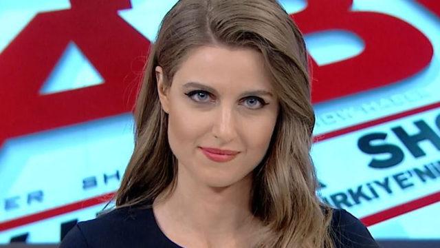 Show TV ana haber spikeri Pınar Erbaş'ın eşi de çok ünlü çıktı! Görenler şaşıp kaldı