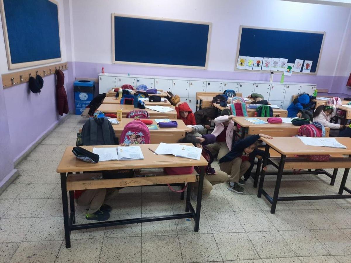Bolu'da okullarda bina tahliye tatbikatı yapıldı