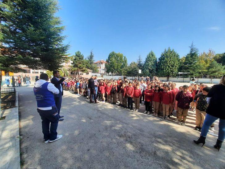 Bolu'da okullarda bina tahliye tatbikatı yapıldı G2