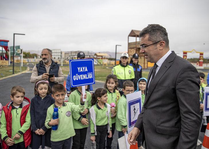 Erzurum'da bu yıl 27 bin öğrenciye trafik eğitimi verilecek G5