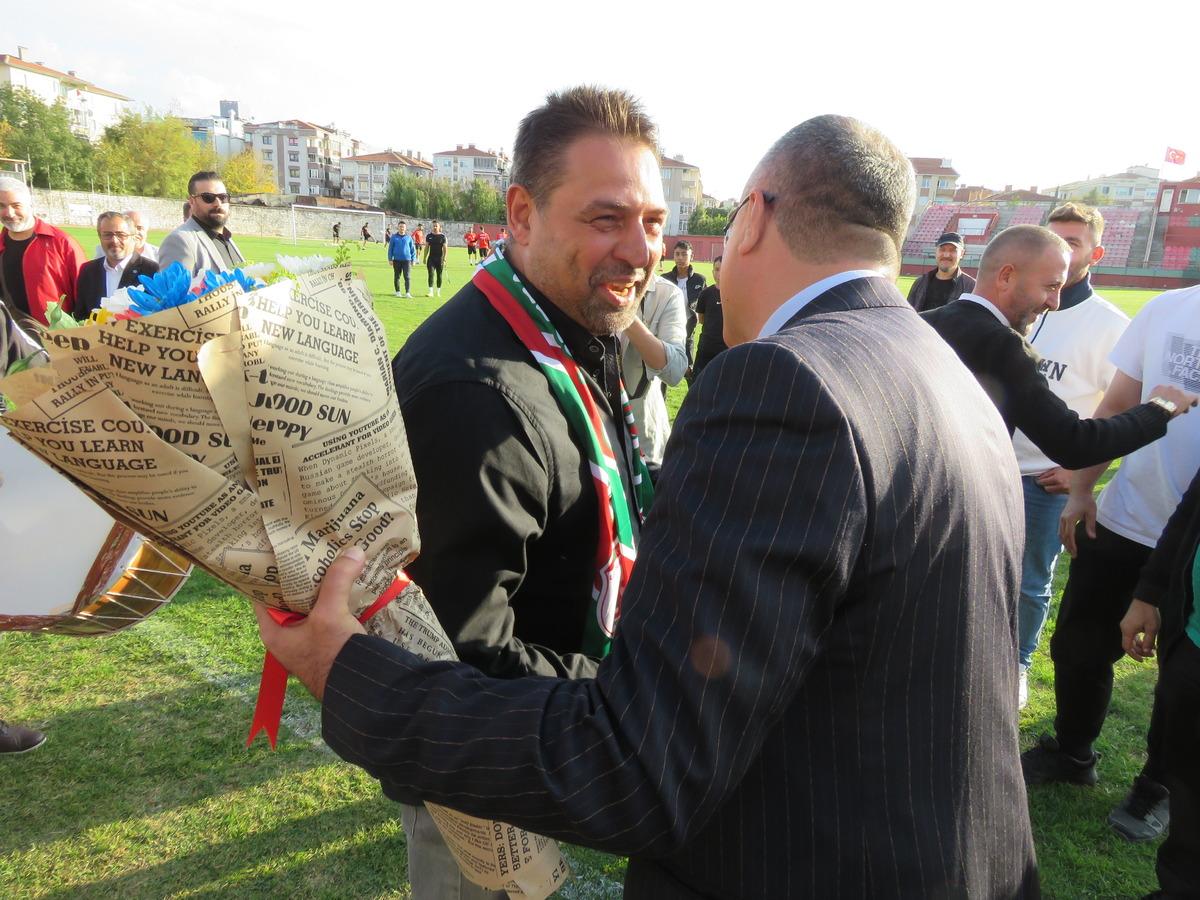 Eski milli futbolcu Fatih Akyel, L&uuml;leburgazspor'da teknik direkt&ouml;rl&uuml;k yapacak