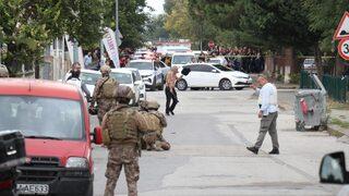 Aldatıldığını söyleyip pompalı tüfekle dehşet saçtı! Meslekten ihraç edilen polis çıktı