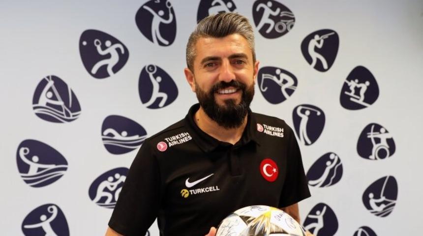 Ampute Futbol Milli Takımı kaptanı Bülent Çetin'den açıklamalar! "Son 5 dakika bitmek bilmedi"