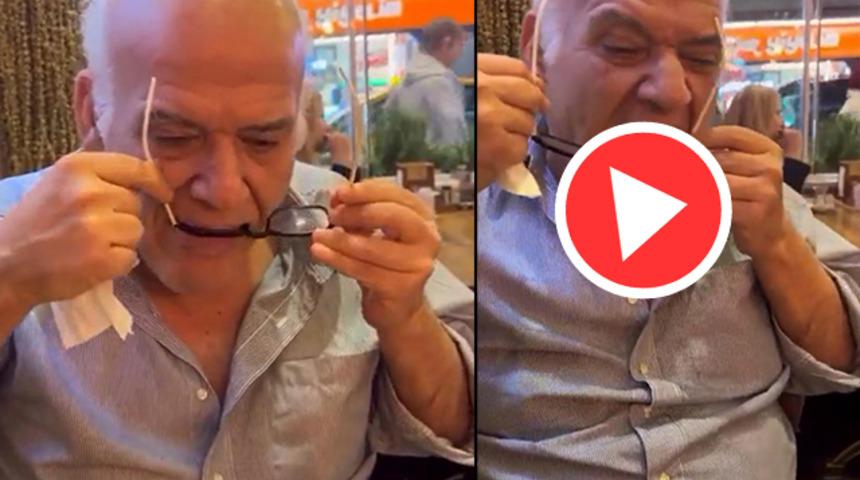 St&uuml;dyodaki sineği canlı canlı yemişti! Bu kez bambaşka bir şey yaptı... Sosyal medya Ahmet &Ccedil;akar'ı konuşuyor "Midemiz bulandı"