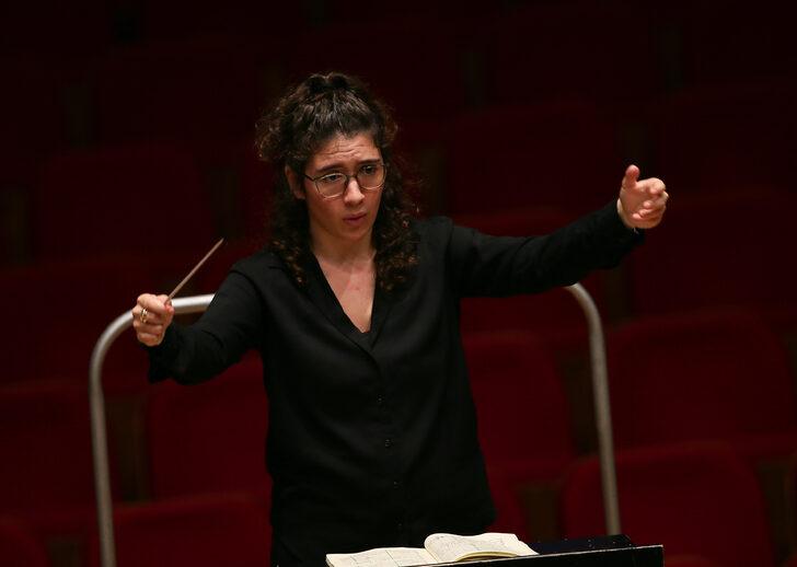 İzmir Devlet Senfoni Orkestrası yarın Nil Venditti şefliğinde sahne alacak G2