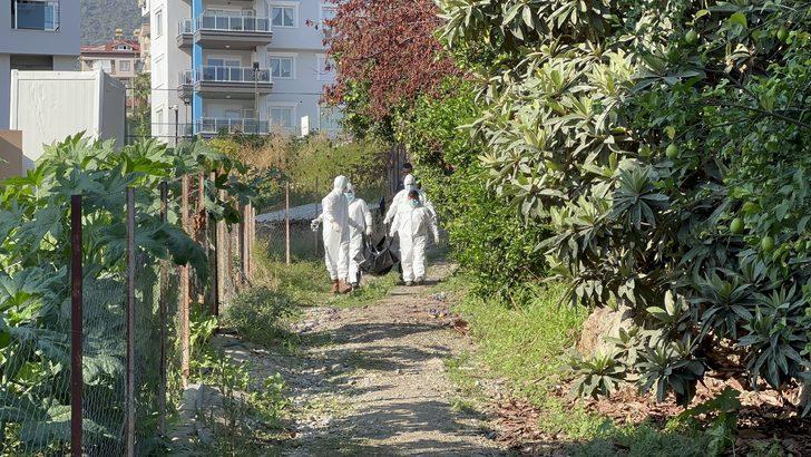 Antalya'da narenciye bahçesinde erkek cesedi bulundu G3