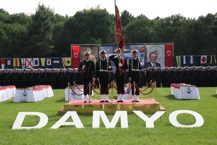 MSÜ Deniz Astsubay Meslek Yüksekokulu'nda ant içme töreni G1