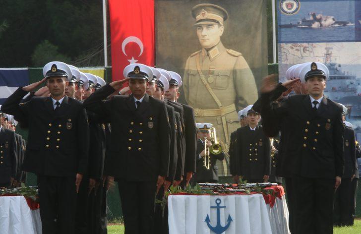 MSÜ Deniz Astsubay Meslek Yüksekokulu'nda ant içme töreni G4