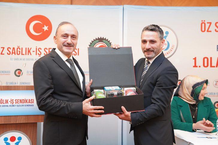 Öz Sağlık-İş Sendikası Genel Başkanı Devlet Sert, çalışma hayatındaki gelişmeleri değerlendirdi: G1