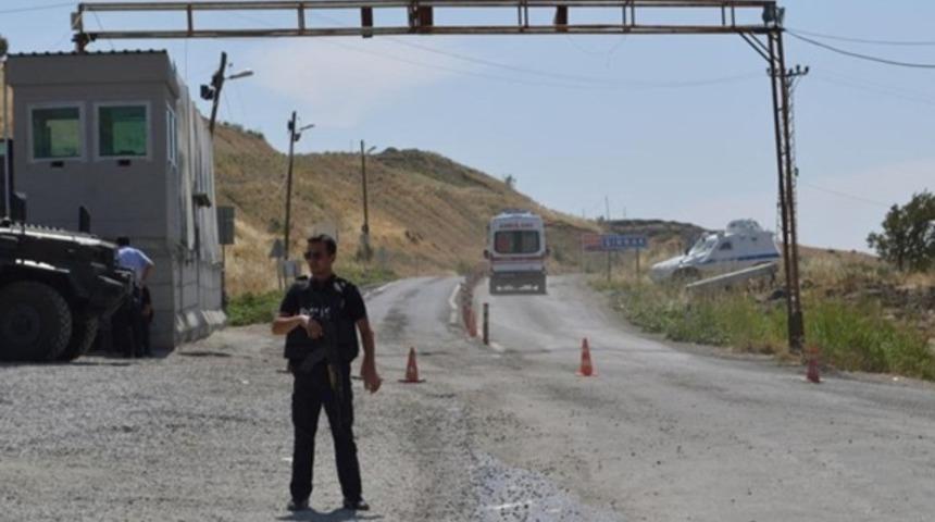 Beyt&uuml;şşebap'ta silahlı saldırı: 1 k&ouml;y korucusu şehit