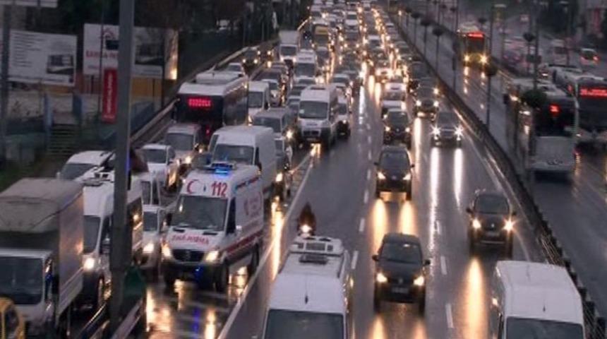 İstanbullular dikkat: Pazar günü bu yollar kapalı