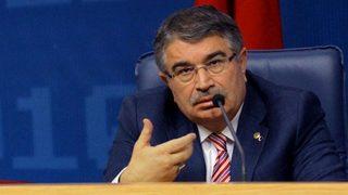 İdris Naim Şahin kurduğu partiden istifa etti!