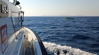 Aydın'da geri itilen 22 düzensiz göçmen kurtarıldı, 37 göçmen yakalandı