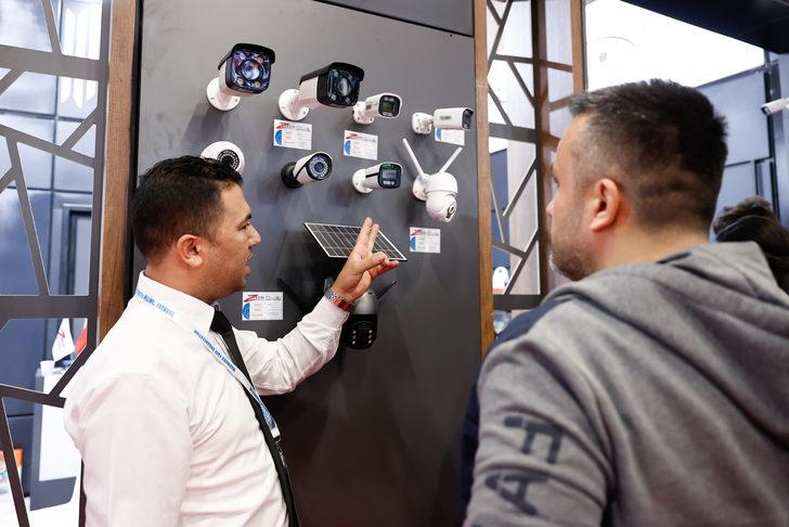 ISAF ve IMEX fuarları kapılarını açtı G4