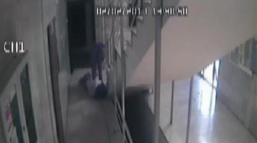 Apartmanda korkunç dayak! Sırrı hala çözülemedi