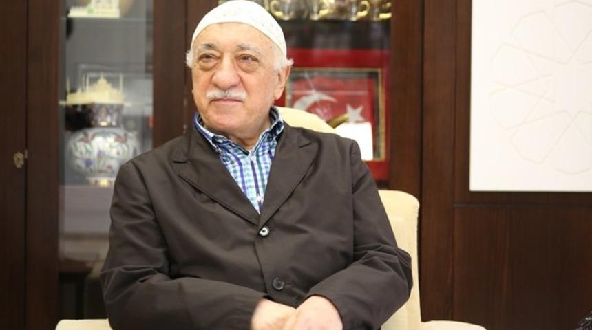 Fethullah G&uuml;len hakkında "darbe girişiminden" yakalama kararı