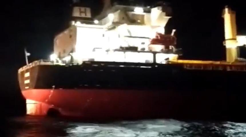 Devasa gemi arızalandı... İstanbul Boğazı gemi trafiğine kapatıldı!