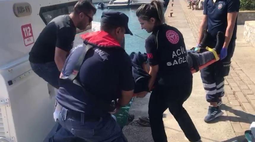 Marmaris açıklarında 16 düzensiz göçmen kurtarıldı