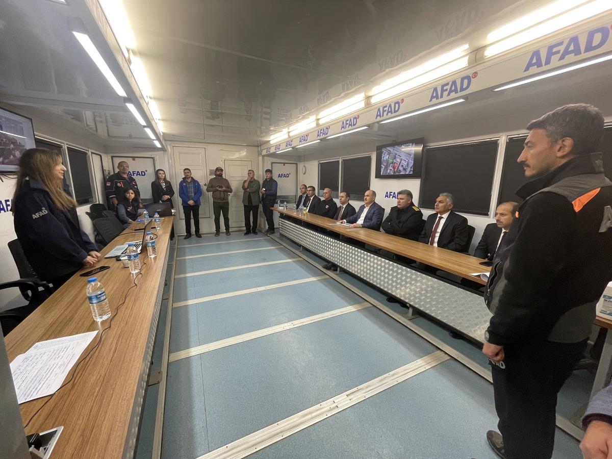 Samsun'da18 &ouml;ğrenci yurdunda KBRN tatbikatı yapıldı