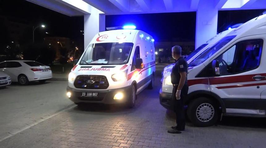 Kafede kavga &ccedil;ıktı, 14 yaşındaki &ccedil;ocuk hayatını kaybetti