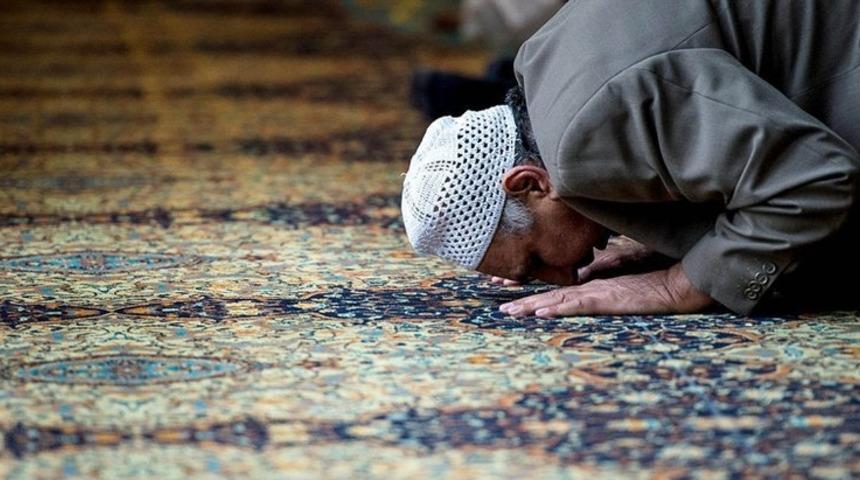 CUMA NAMAZI SAATİ DİYANET: 14 Ekim 2022 Cuma namazı saat kaçta? 14 Ekim 2022 İstanbul, Ankara, İzmir, Bursa ve il il Cuma namazı vakitleri...