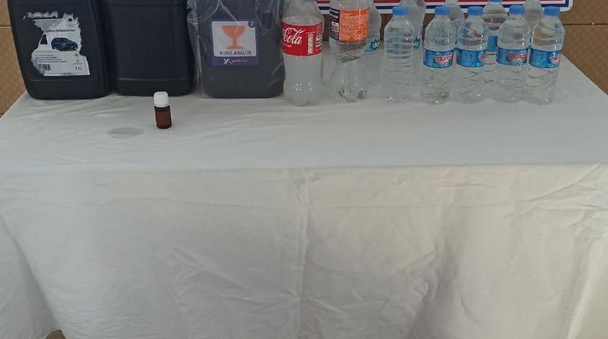 Elazığ'da 600 litre kaçak şarap ele geçirildi
