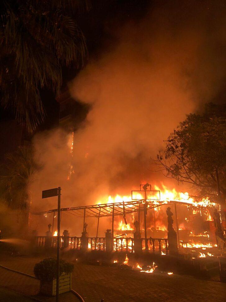 Marmaris'te otelde çıkan yangında dumandan etkilenen 12 kişi hastaneye kaldırıldı G4