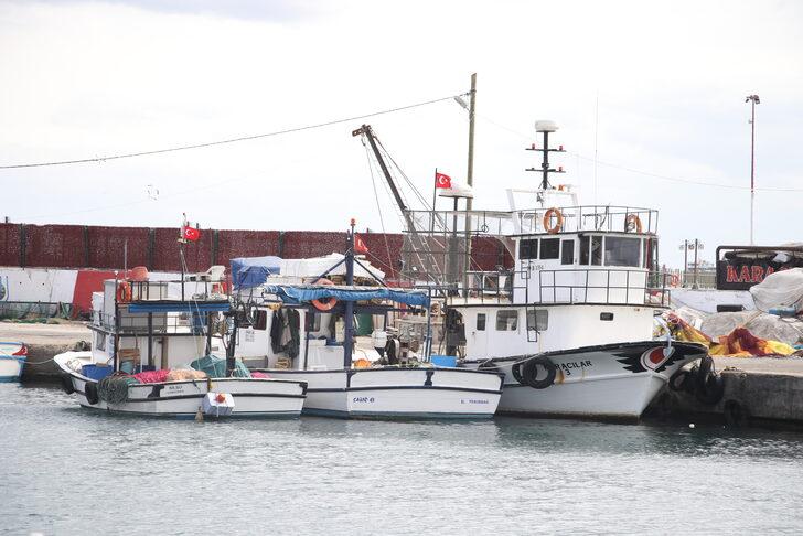 Tekirdağlı balıkçılar Marmara'daki poyrazın dinmesini bekliyor G2
