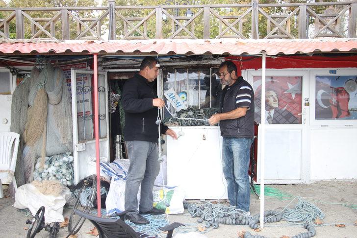 Tekirdağlı balıkçılar Marmara'daki poyrazın dinmesini bekliyor G4