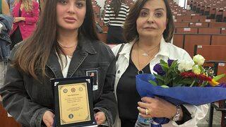 İzmir'de kadavra bağışçılarının ailelerine teşekkür plaketi