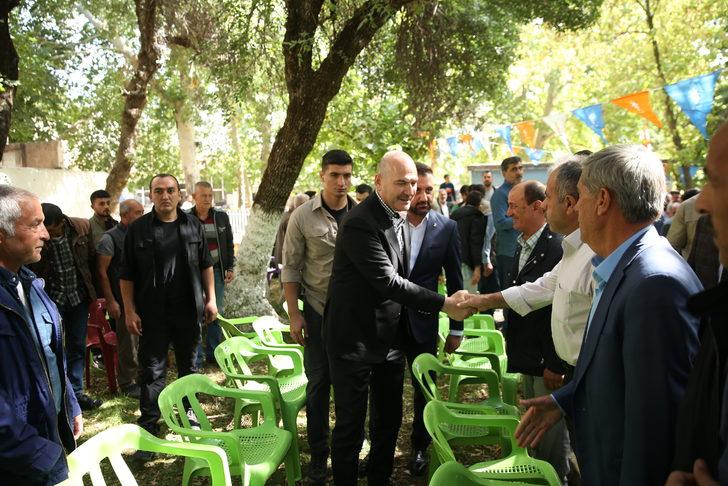 İçişleri Bakanı Soylu, Diyarbakır Silvan ve Hazro'da vatandaşlarla bir araya geldi G5