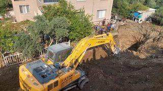 GÜNCELLEME - Hatay'da define ararken göçük altında kalan kişi öldü