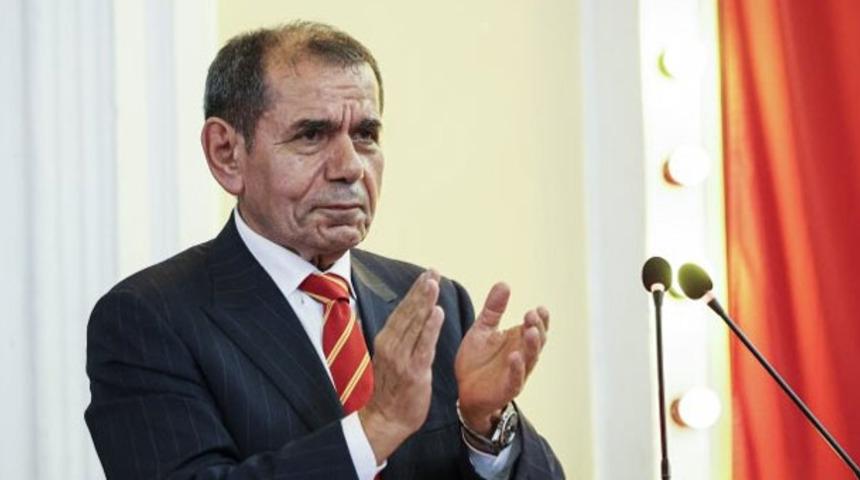 Dursun Özbek: Yaşasın Galatasaray!