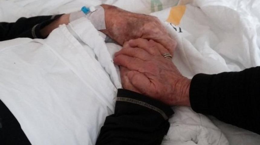  İzmir'de intihar eden Altan &Ccedil;etin ve eşi &Uuml;lker &Ccedil;etin'le ilgili &uuml;rperten ayrıntılar