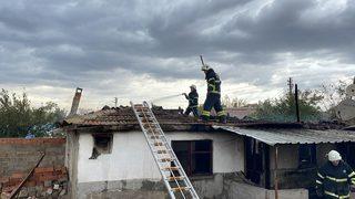 Edirne'de evinde yangın çıkan yaşlı kadını komşuları kurtardı
